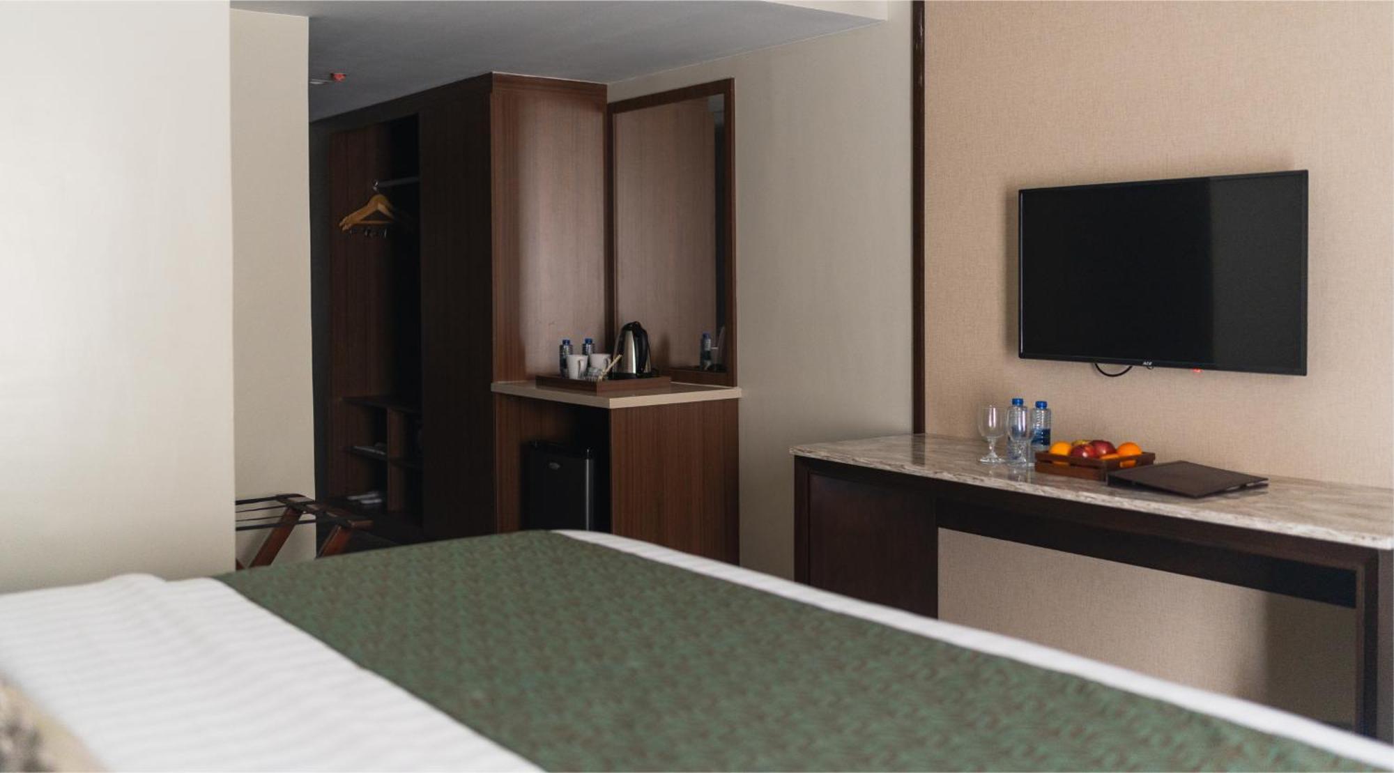 Canyon Hotels & Resorts Boracay Balabag  ภายนอก รูปภาพ